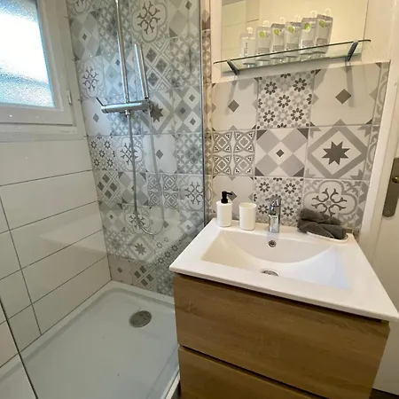 アパート Appt T4 Proche Du Centre - De - 045 *