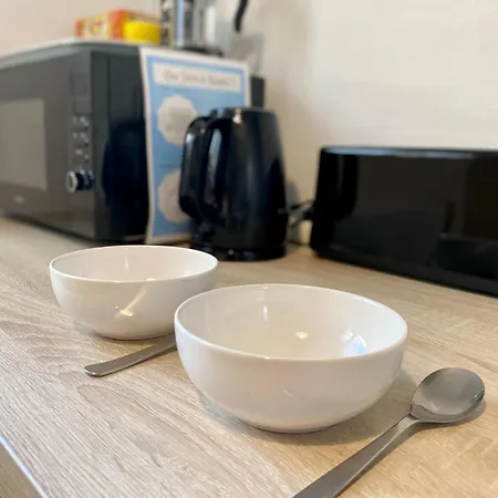 Apartment Appt T4 Proche Du Centre - De - 045 *