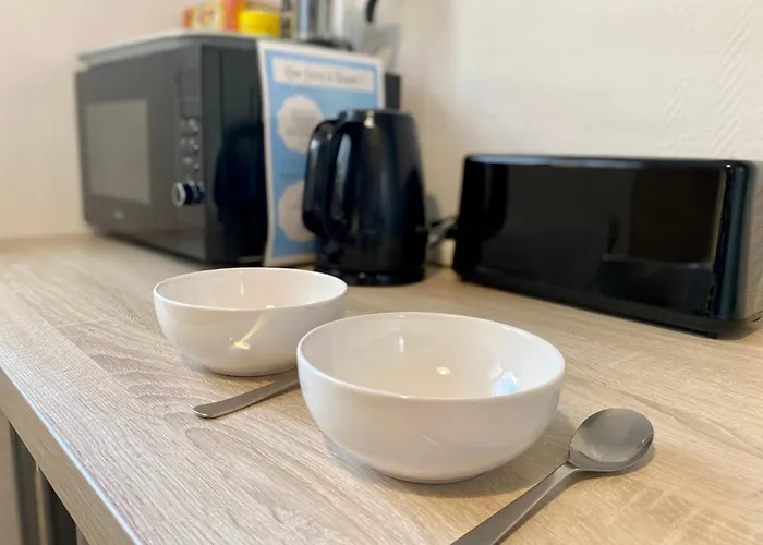 Apartment Appt T4 Proche Du Centre - De - 045 *