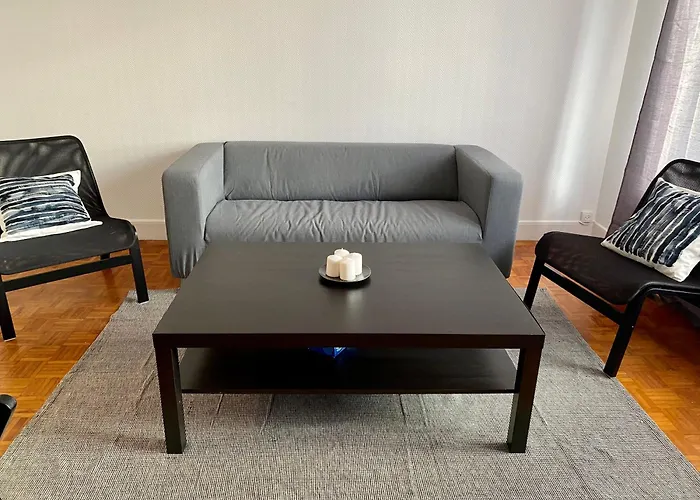 Apartment Appt T4 Proche Du Centre - De - 045 *